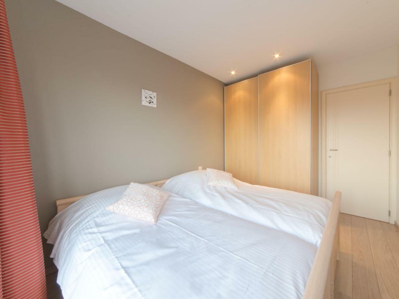 Apartamento Seaside 4-02 By Interhome Bredene